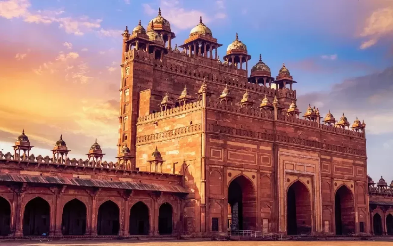 Fatehpur: Storia e Architettura del Patrimonio UNESCO